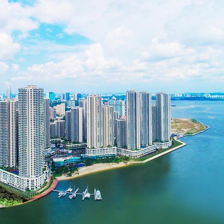 Country Garden Danga Bay By Lions Bay Apartment Johor Bahru Luaran gambar