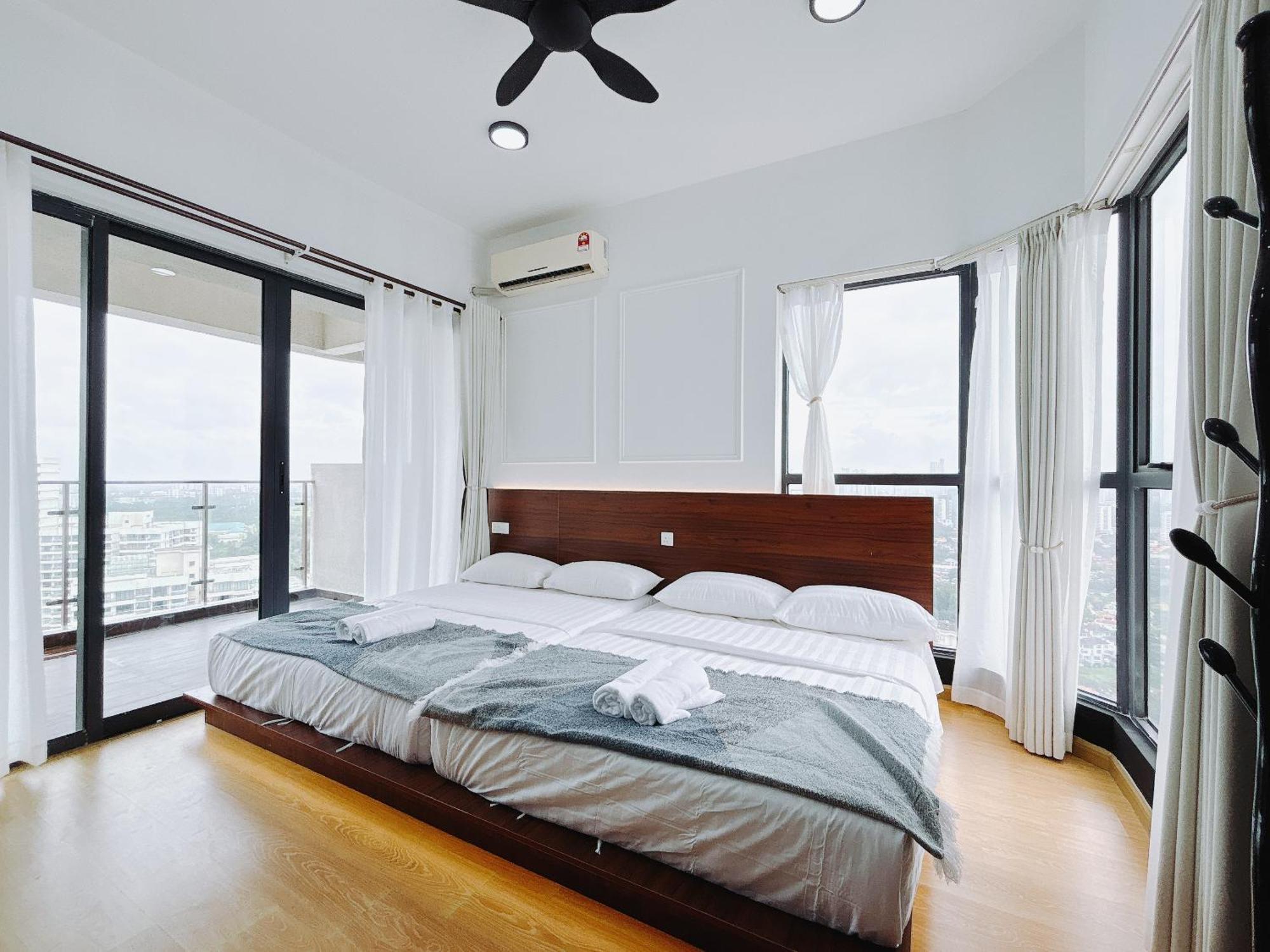 Country Garden Danga Bay By Lions Bay Apartment Johor Bahru Bilik gambar